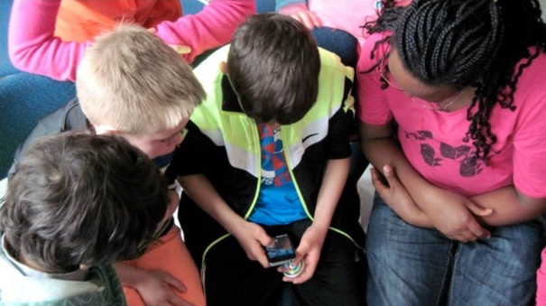 BarnKollarSkolarbete